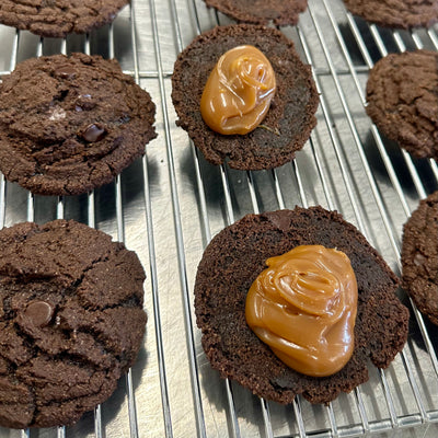 Dulce de Leche Stuffed Mexican Chocolate Cookie (1 sandwich cookie)